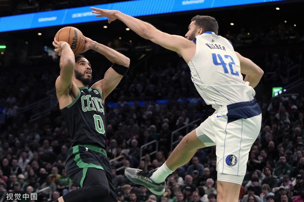 尼黑的青年 尼黑的青年