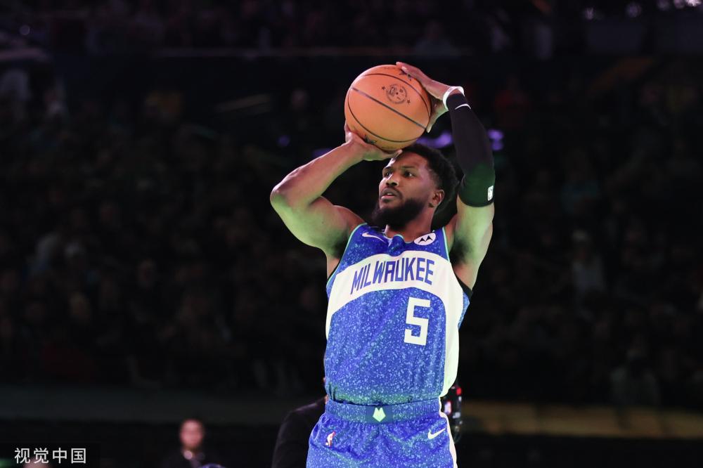 从足球场到 从足球场到